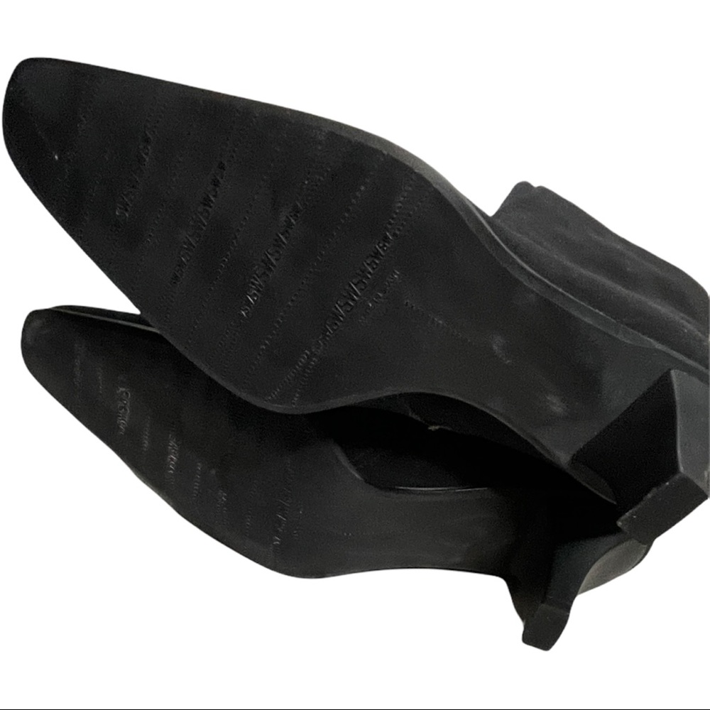 Stuart Weitzman Sleek Classic Microfiber Stretch … - image 5